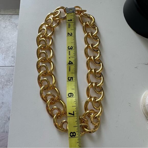 Vintage chunky Gold Chain Necklace - Picture 6 of 8